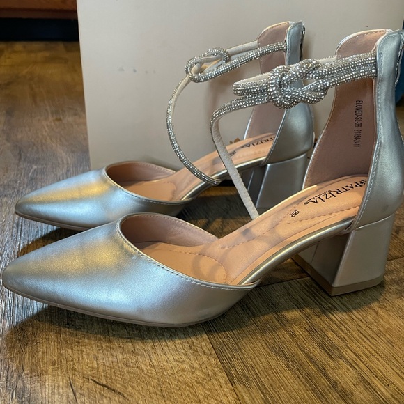 Patrizia Eluned Silver Sparkly Women's Ankle Strap Dress Shoes‎ By Spring Step - Picture 5 of 11